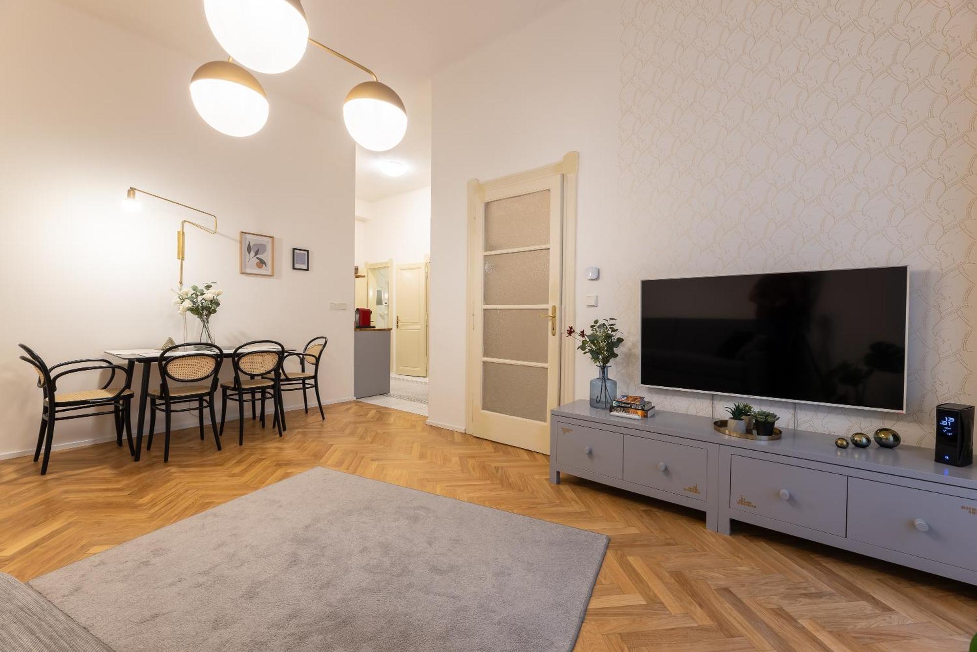 Stylish Old Town Apartment By Easybnb Praga Exterior foto